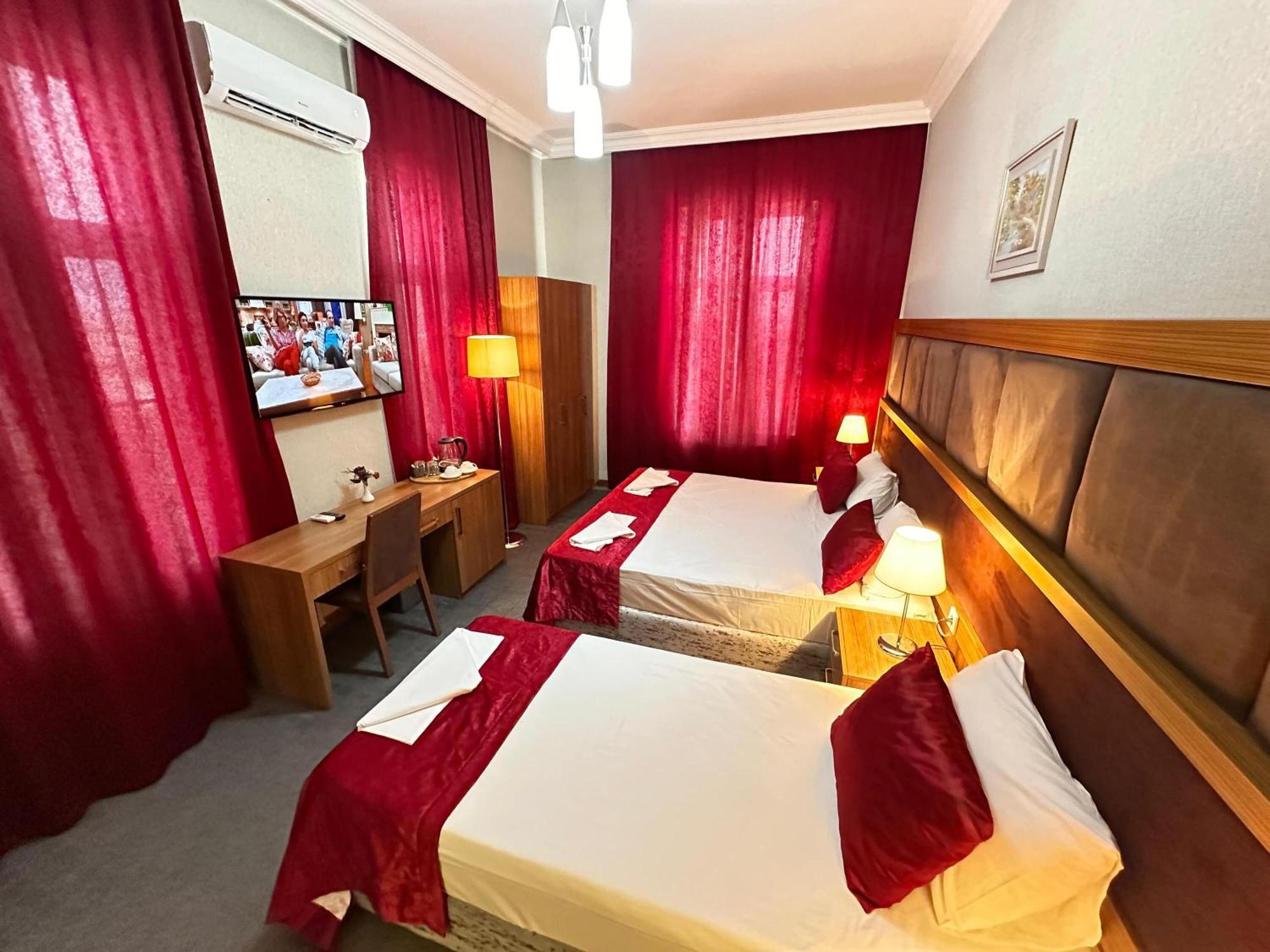 Turkiye Hotel - Free Massage Baku Quarto foto