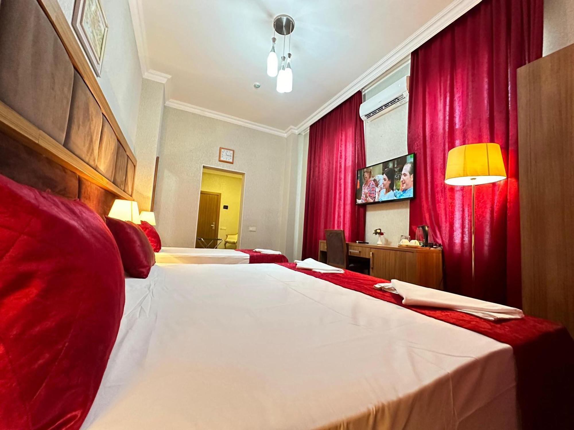 Turkiye Hotel - Free Massage Baku Quarto foto